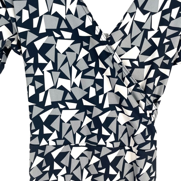 PattyBoutik Geometric Black and Gray Print Faux Wrap Dress in Medium - Picture 5 of 9